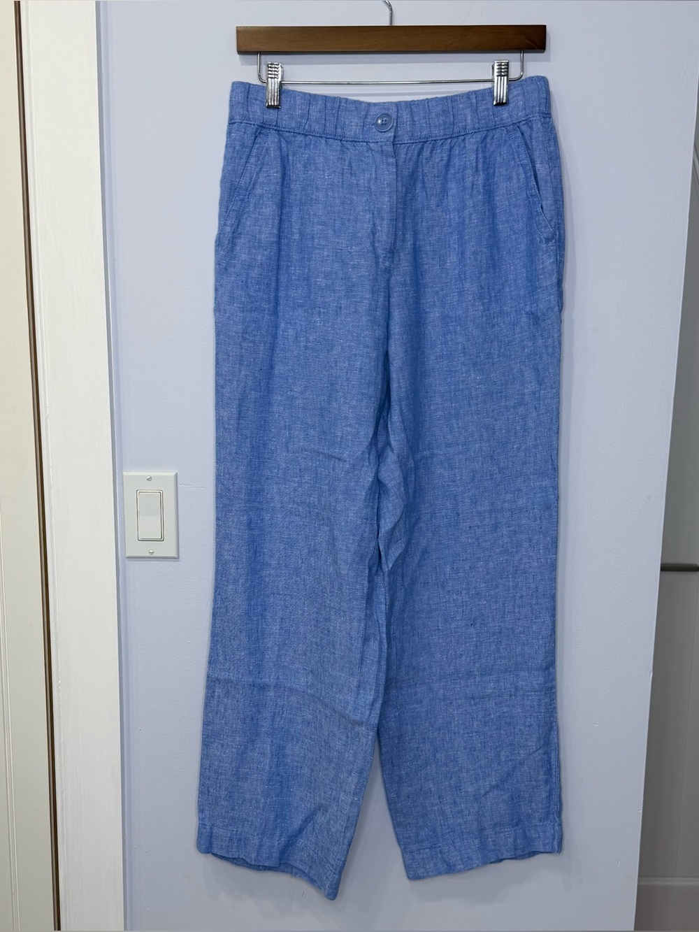 Talbots women’s Blue Wide-Leg Linen Pants, size Small.  NEW!